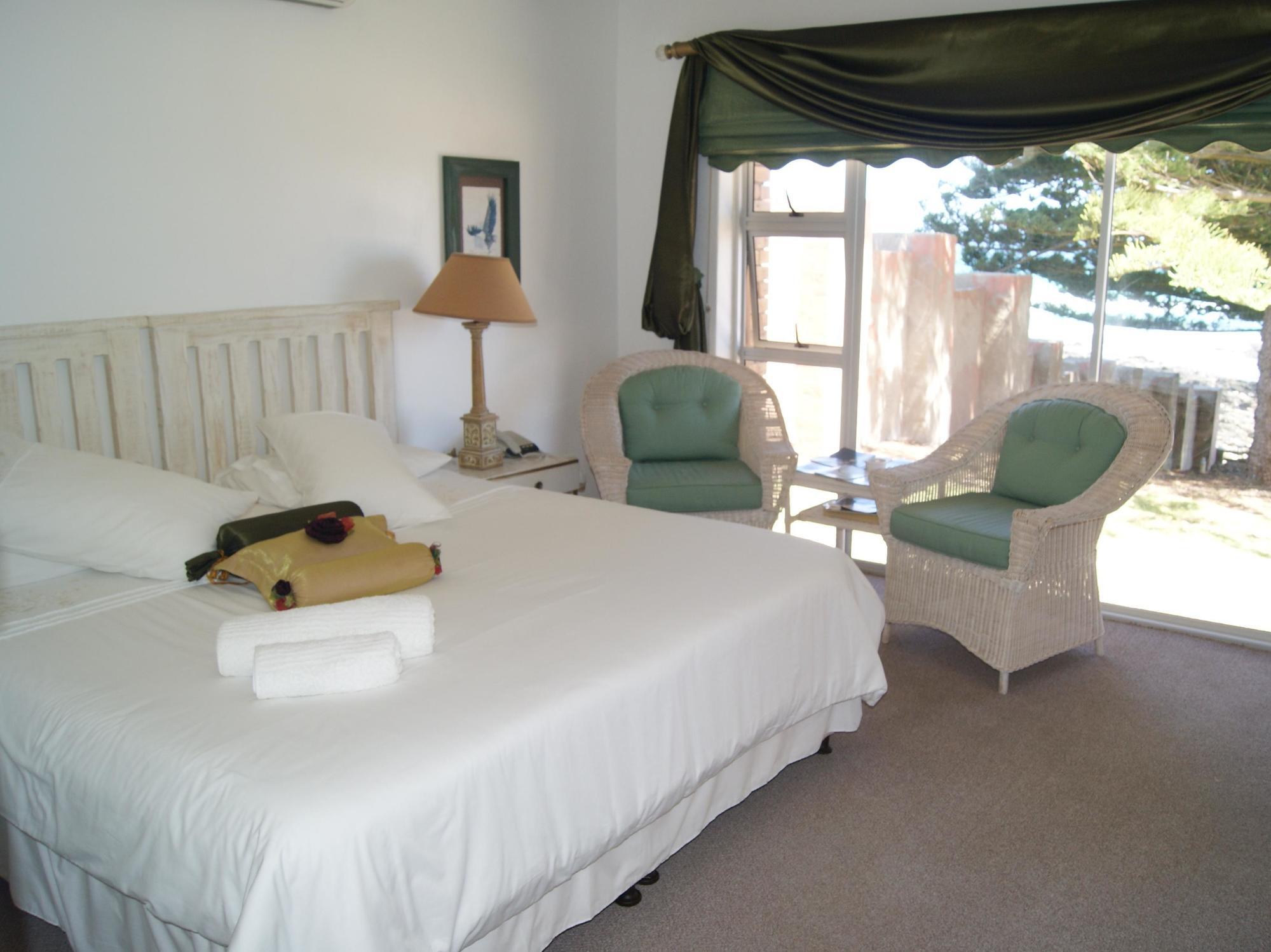 Sea Otters Lodge Kini Bay Exterior photo