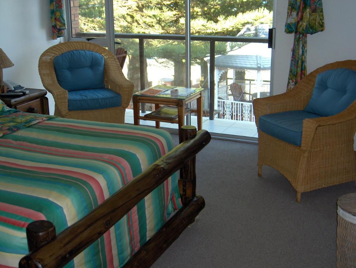 Sea Otters Lodge Kini Bay Exterior photo